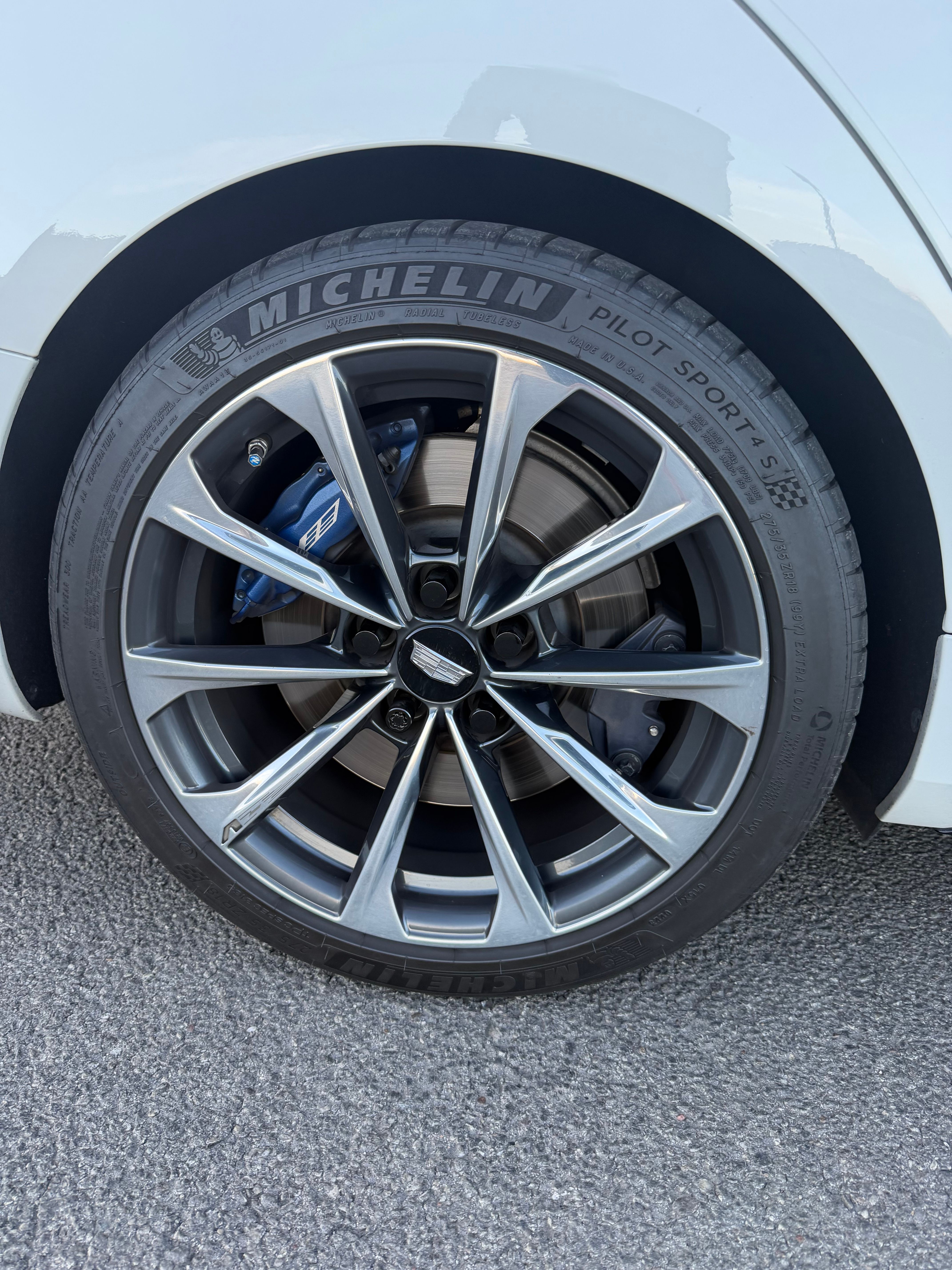 Used 2023 Cadillac CT4 V Blackwing w/ Driver Assist Package RWD image 5