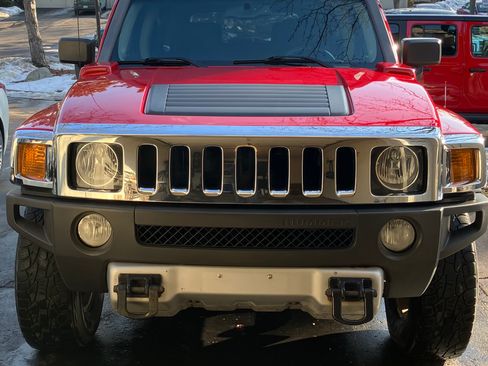Used 2008 HUMMER H3 image 7