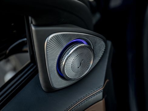 Used 2016 Mercedes-Benz Maybach S 600 image 19