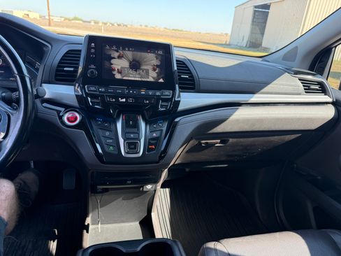 Used 2019 Honda Odyssey Elite image 15