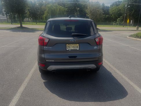 Used 2019 Ford Escape SE AWD/4WD image 9