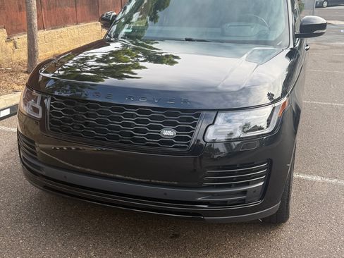 Used 2020 Land Rover Range Rover HSE image 4