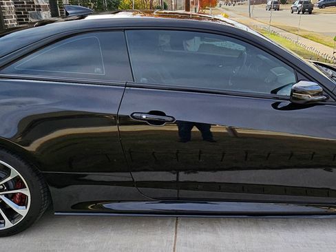 Used 2016 Cadillac ATS V w/ Carbon Fiber Package image 2