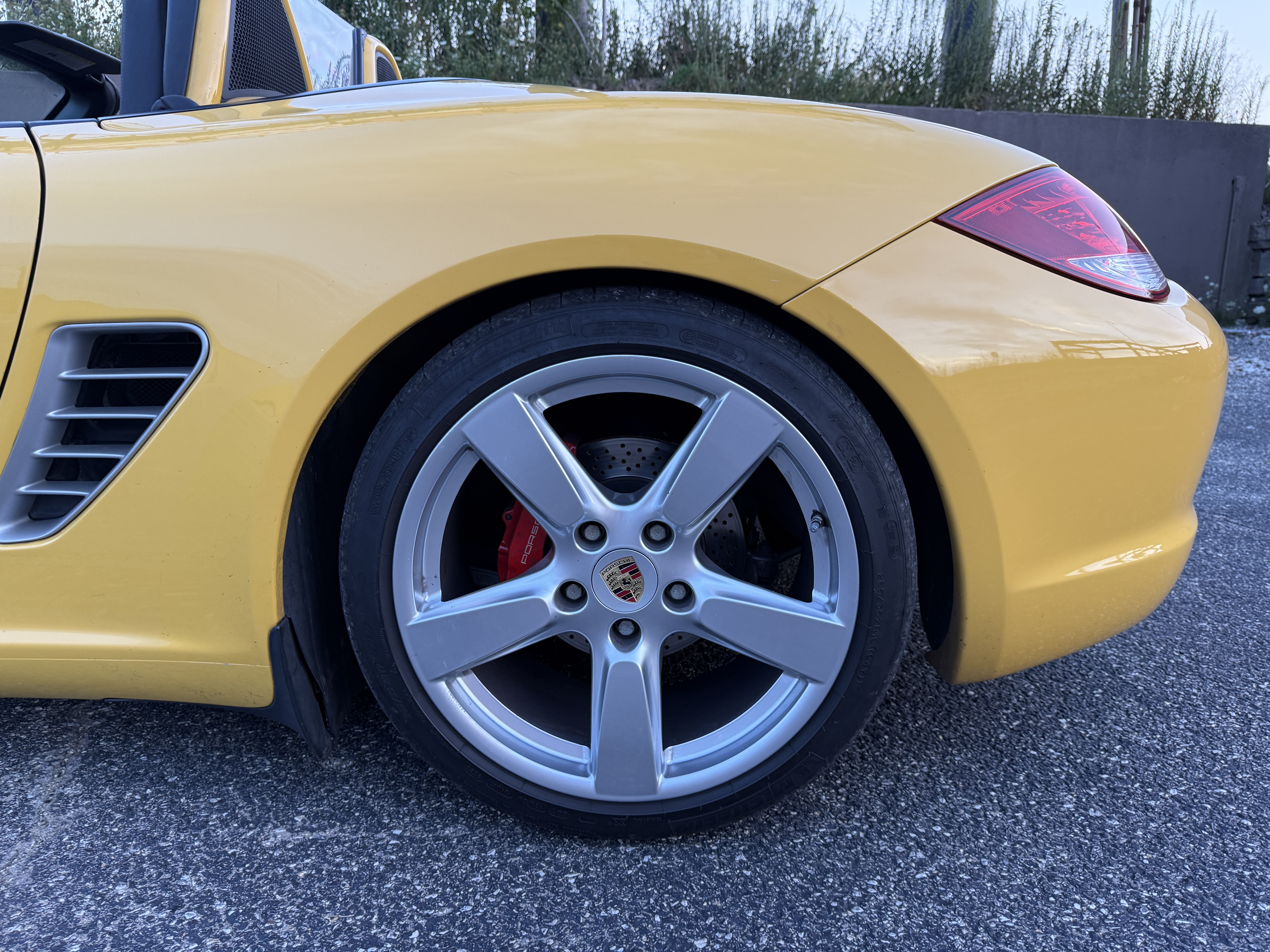 Used 2010 Porsche Boxster RWD image 13