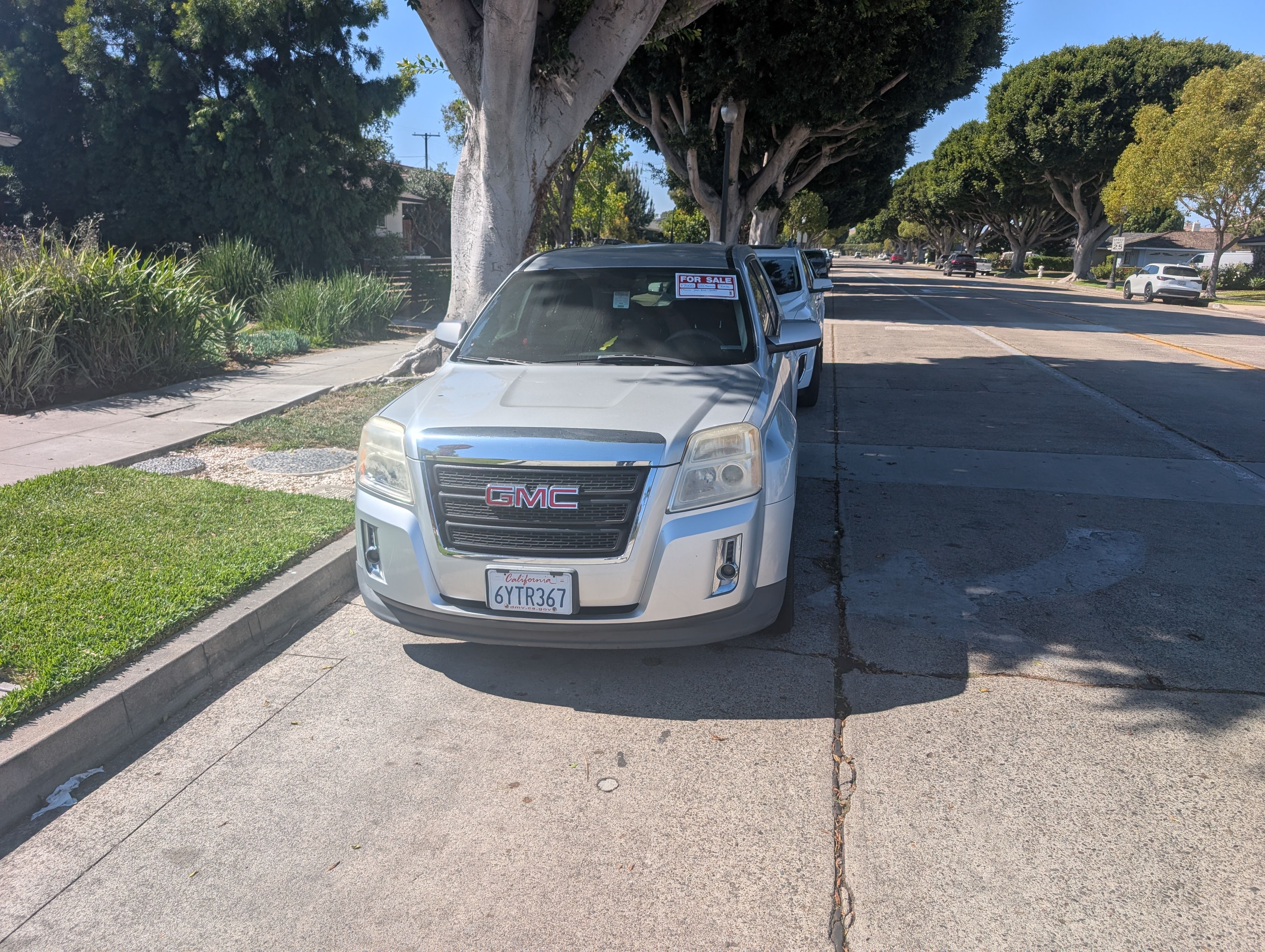 Used 2012 GMC Terrain SLE FWD image 2