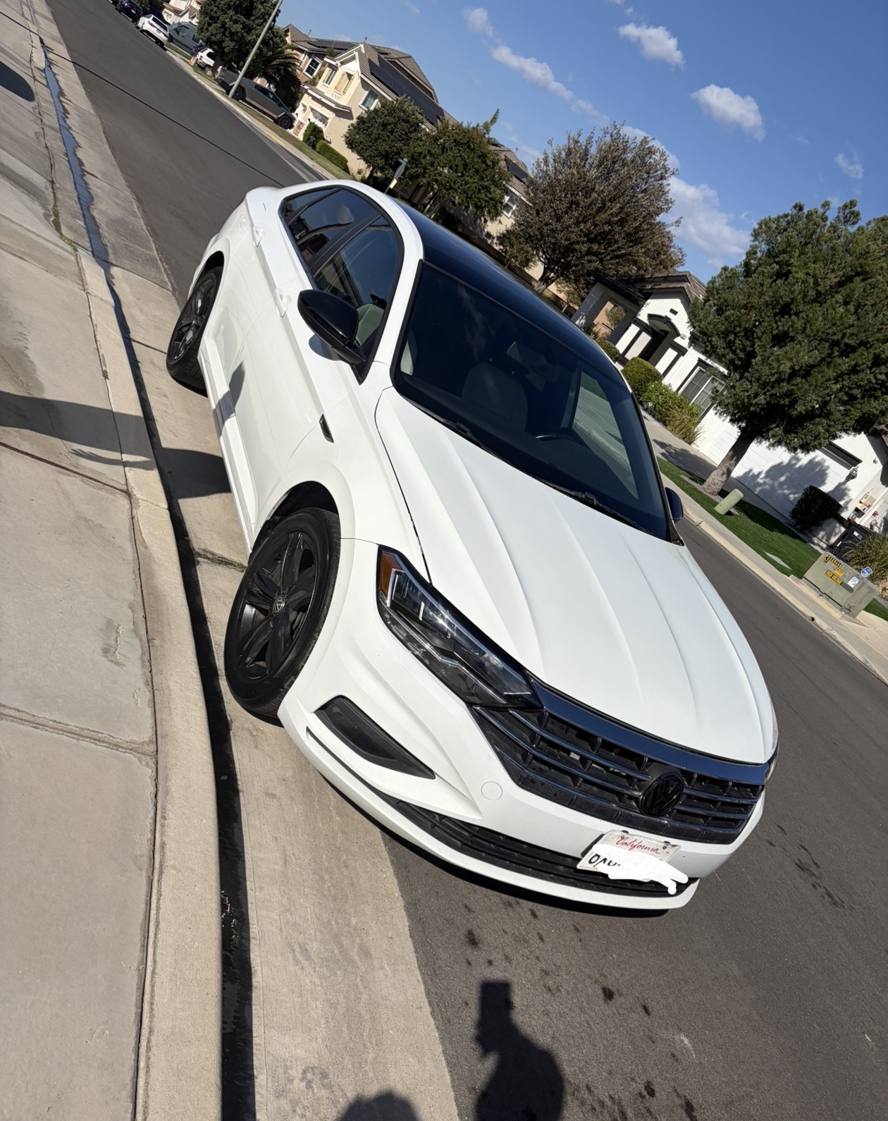 Used 2019 Volkswagen Jetta R-Line FWD image 2