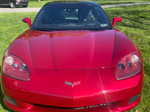 Used 2008 Chevrolet Corvette Coupe w/ Preferred Equipment Group image 9