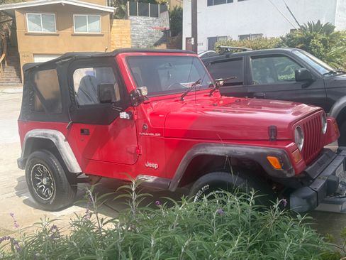 Used 2001 Jeep Wrangler SE AWD/4WD image 2