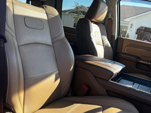 Used 2023 RAM 3500 Limited image 14