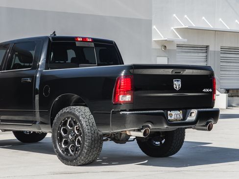 Used 2014 RAM 1500 Sport w/ Convenience Group image 10