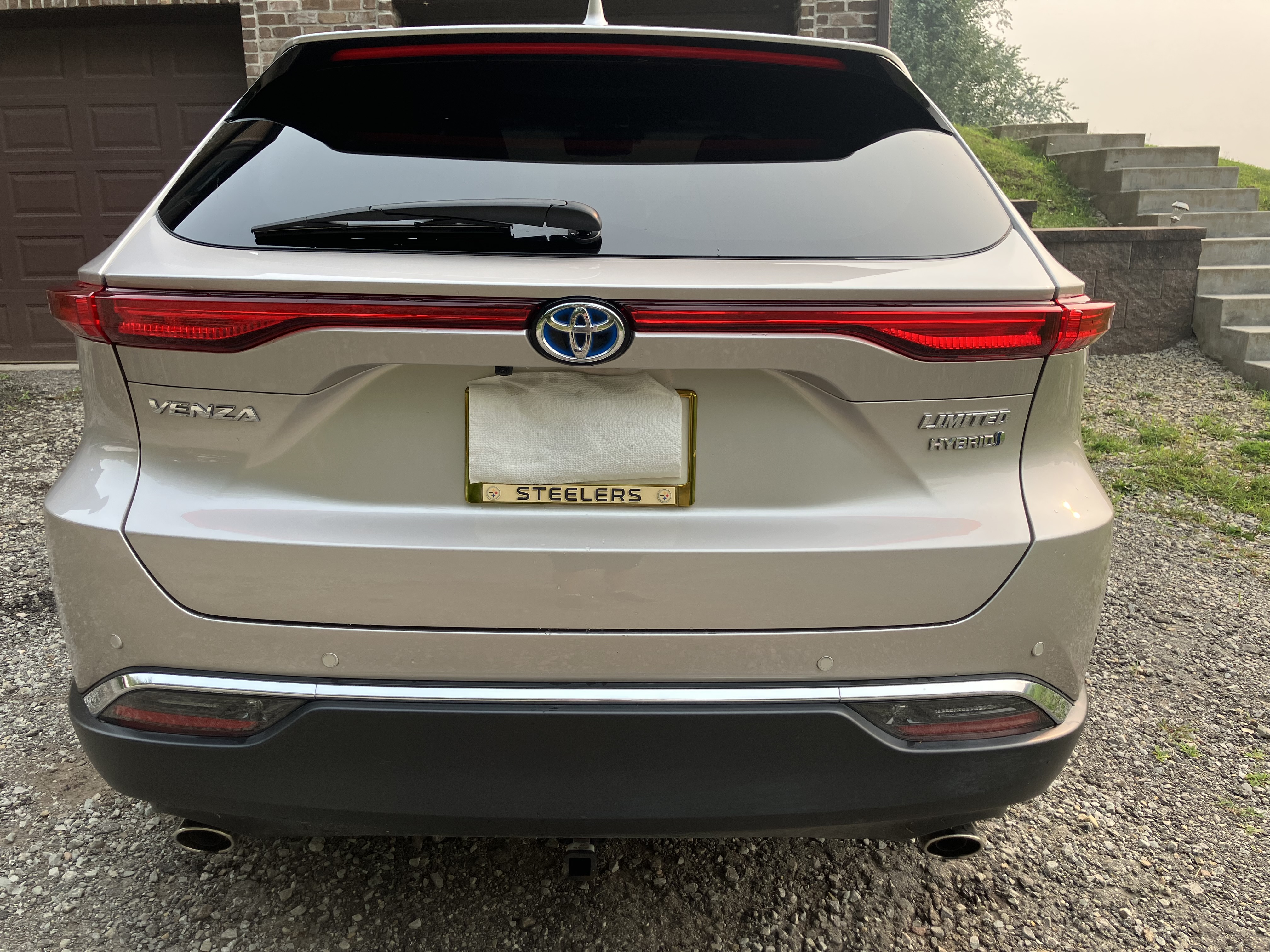 Used 2021 Toyota Venza Limited w/ Advanced Technology Package AWD/4WD image 9