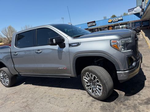 Used 2021 GMC Sierra 1500 AT4 w/ AT4 Preferred Package image 4