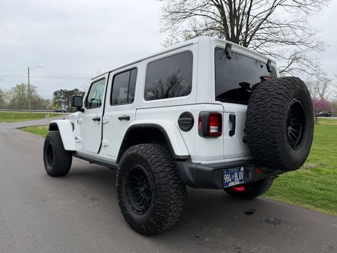 Used 2022 Jeep Wrangler Unlimited Rubicon image 12