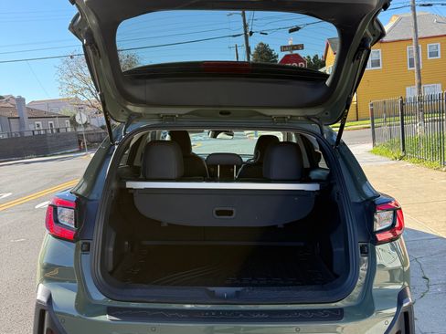 Used 2025 Subaru Crosstrek 2.5i Limited w/ Popular Package #4A image 10