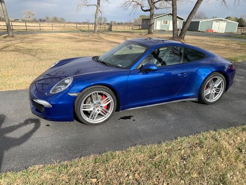 Used 2013 Porsche 911 Carrera 4S image 5