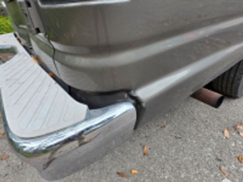 Used 2003 Ford E-350 and Econoline 350 XLT image 9