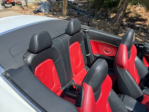 Used 2011 Audi S5 Prestige image 4