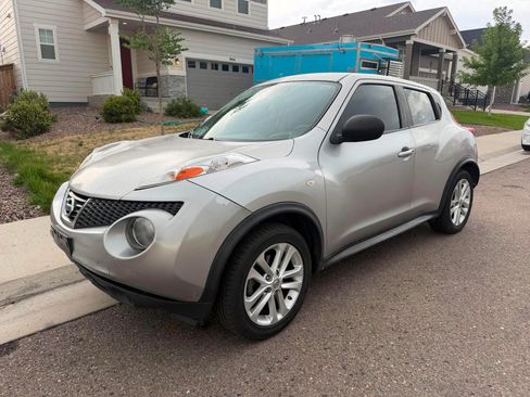 Used 2011 Nissan Juke SV AWD/4WD image 1