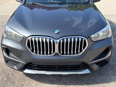 Used 2021 BMW X1 xDrive28i w/ Convenience Package AWD/4WD image 2