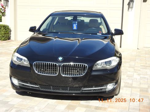 Used 2011 BMW 535i Sedan image 5
