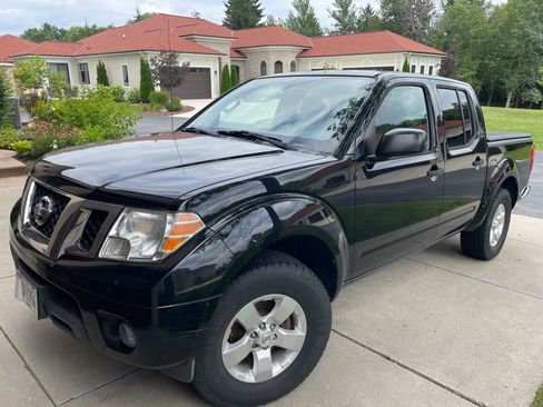 Used 2012 Nissan Frontier SV RWD image 13