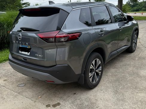 Used 2023 Nissan Rogue SV AWD/4WD image 5