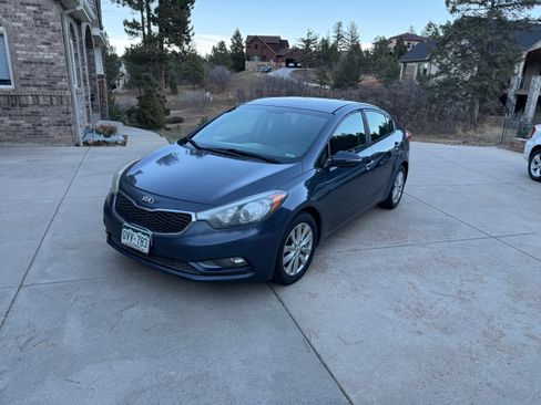 Used 2016 Kia Forte LX w/ LX Popular Plus Package image 1