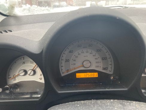 Used 2006 Scion tC Hatchback Coupe 2D image 8