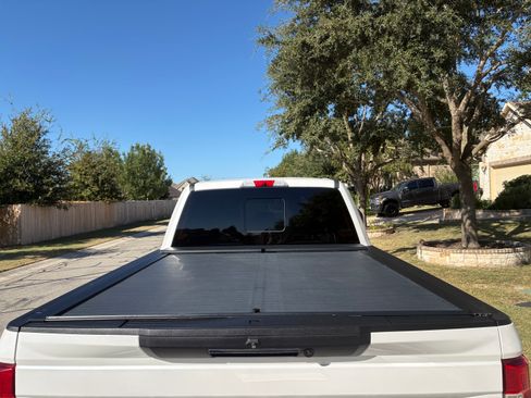 Used 2019 Ford F250 Lariat w/ Lariat Ultimate Package image 8