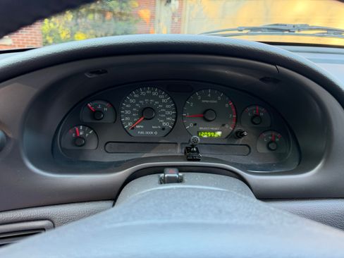 Used 2003 Ford Mustang GT Premium RWD image 9