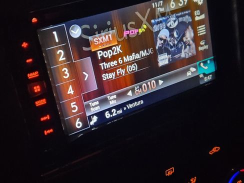 Used 2012 Nissan Titan SV w/ Tow Pkg image 13