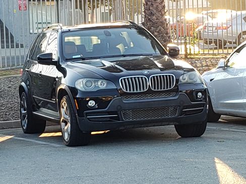 Used 2009 BMW X5 xDrive48i AWD/4WD image 6