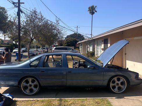 Used 1996 Chevrolet Impala SS image 6