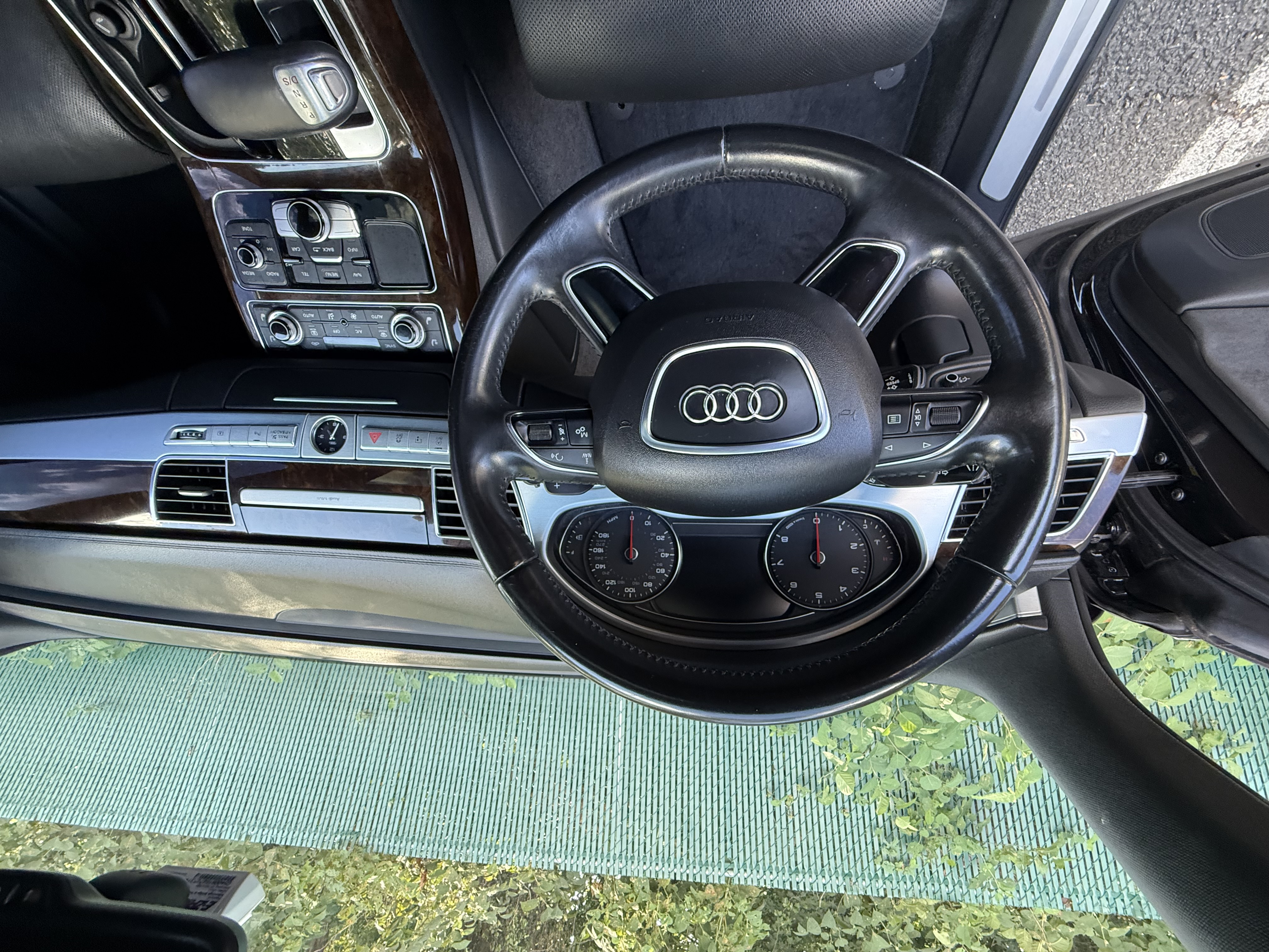 Used 2015 Audi A8 3.0T AWD/4WD image 16