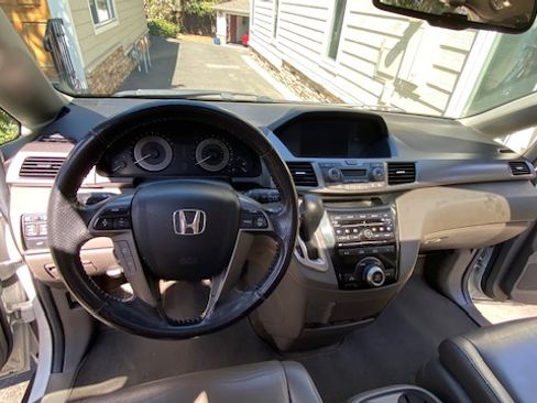 Used 2013 Honda Odyssey EX-L image 11