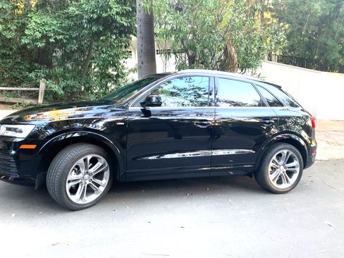 Used 2016 Audi Q3 2.0T Prestige AWD/4WD image 6