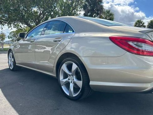 Used 2012 Mercedes-Benz CLS 550 image 10