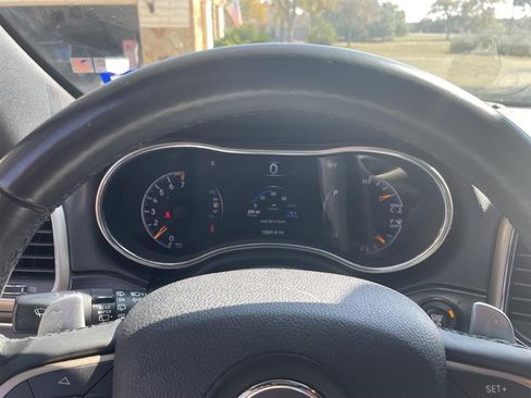 Used 2015 Jeep Grand Cherokee Limited w/ Luxury Group II image 5