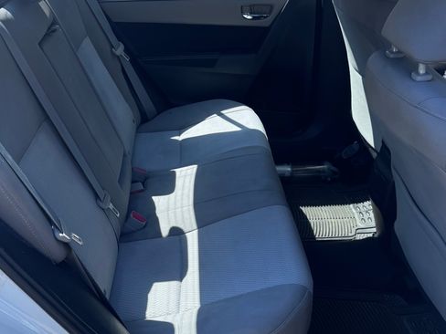Used 2016 Toyota Corolla LE FWD image 10