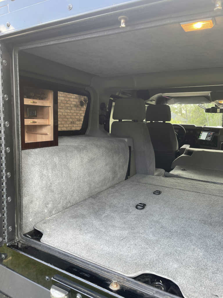 Used 1999 HUMMER H1 4-Door Wagon AWD/4WD image 13