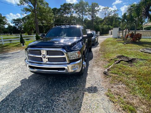 Used 2013 RAM 3500 Big Horn image 8