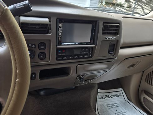 Used 2003 Ford Excursion Eddie Bauer image 12