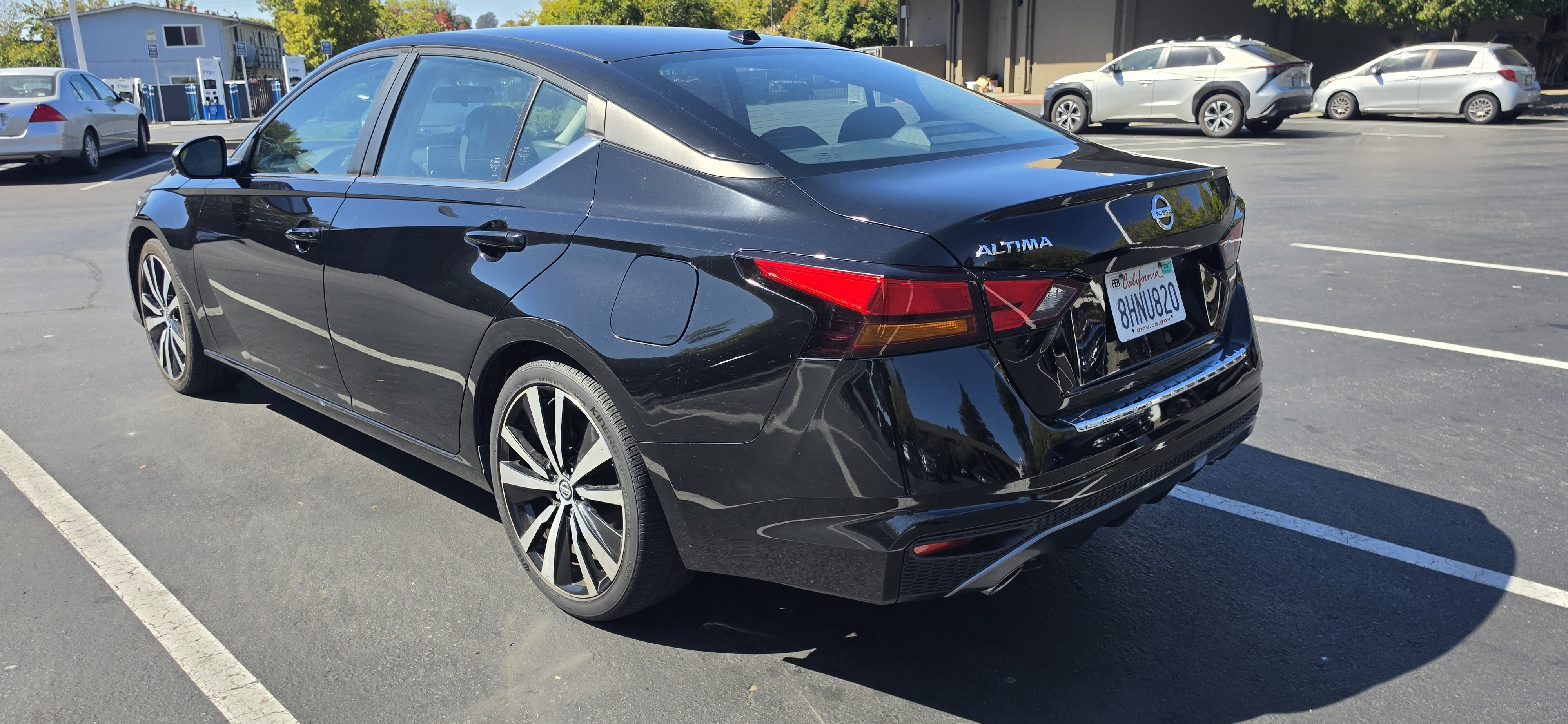 Used 2019 Nissan Altima 2.5 SR w/ SR Premium Package FWD image 1