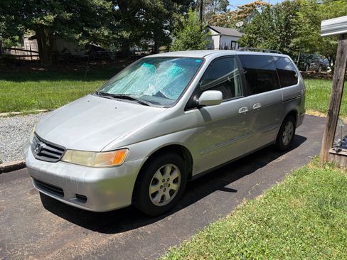Used 2003 Honda Odyssey EX-L image 2