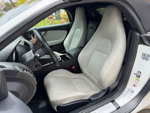 Used 2015 Jaguar F-TYPE S RWD image 12