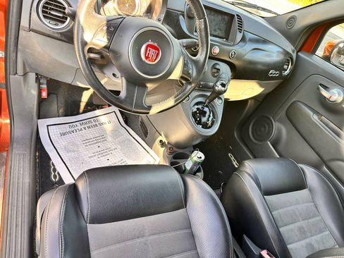 Used 2013 FIAT 500 Sport Cattiva w/ Comfort/Convenience Group image 9