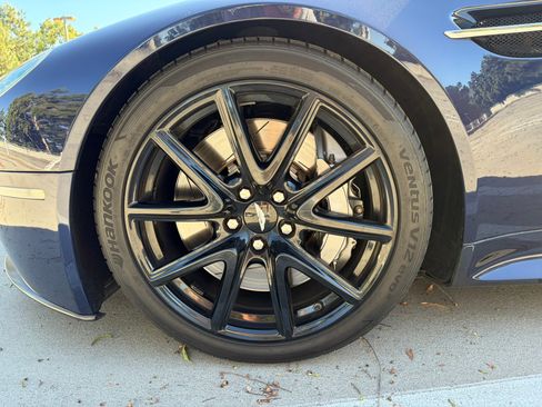 Used 2015 Aston Martin V8 Vantage GT image 13