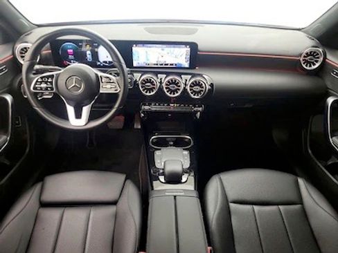 Used 2021 Mercedes-Benz A 220 4MATIC image 9