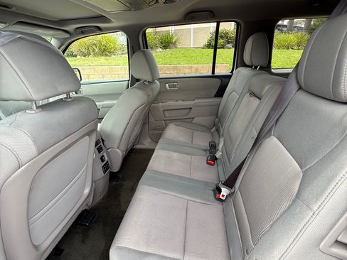Used 2015 Honda Pilot SE image 10