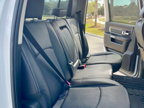 Used 2017 RAM 3500 Laramie image 12